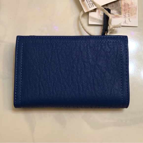 Jessica Simpson Small Fran Center Divider Faux Leather Wallet Blue Lapis NWT - Picture 4 of 14
